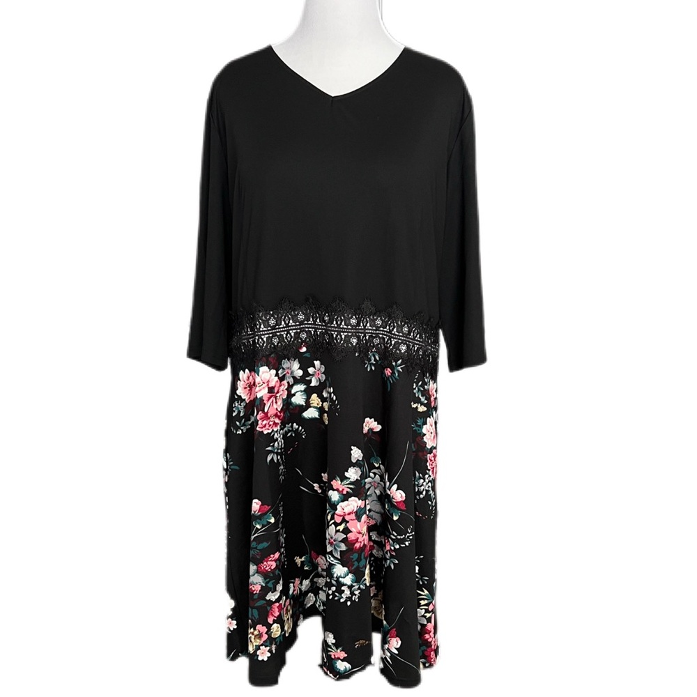 NWT Bedoar black floral dress, size 26. 3/4 sleeve, v-neck midi, lace detail New